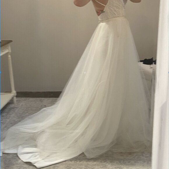 Daalarna Wedding Dress, DC-5032 - Picture 5 of 6